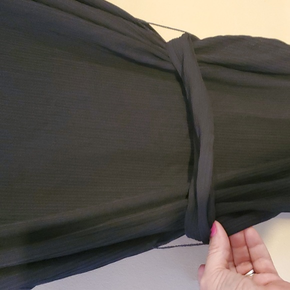 St John Belted Plisse Textured Jersey Tunic Top In Caviar Size S NWT'S - Picture 13 of 13